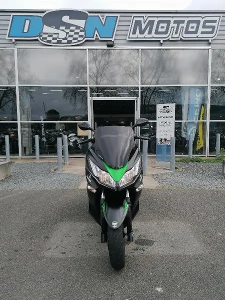 J125