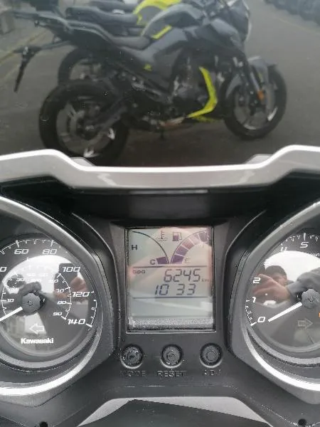 J125