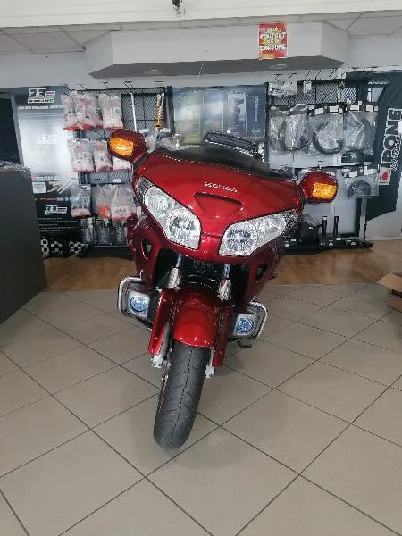 GL1800 GOLDWING