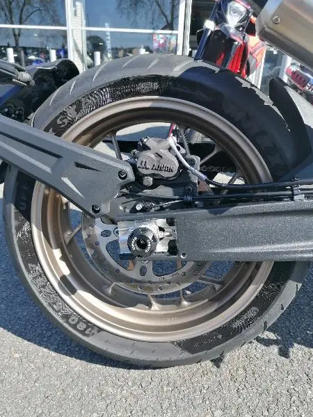 NK 800 THORN BIKES