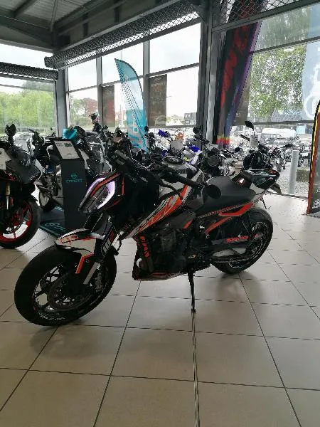 790 DUKE ABS