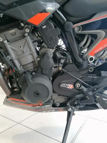 790 DUKE ABS