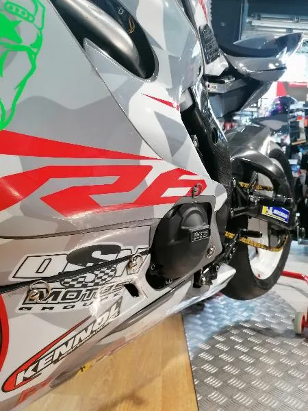 YZFR6