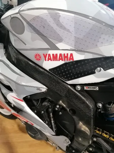 YZFR6