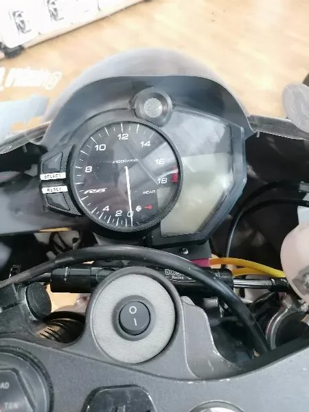 YZFR6