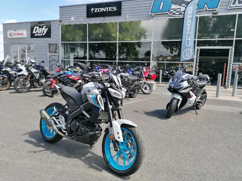 MT125 ABS