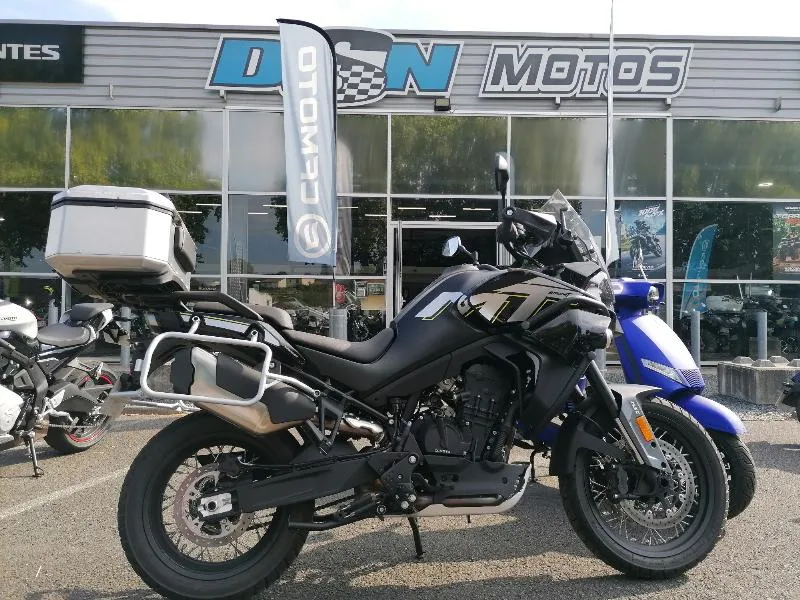 MT 800