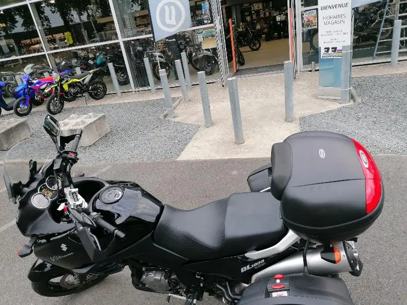 DL VSTROM 1000