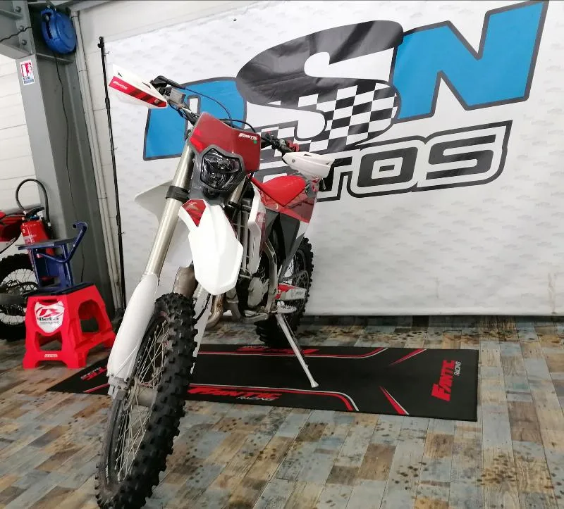 xe 125