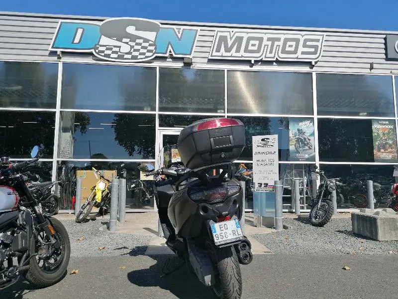 C 650 GT