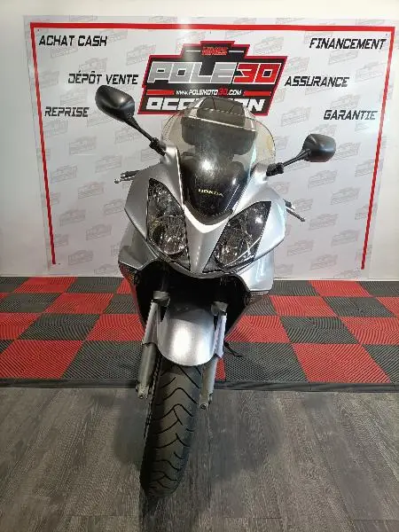 VFR 800 VTEC