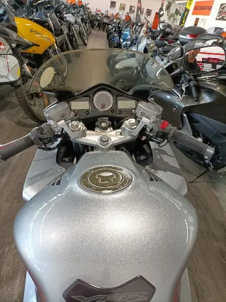 VFR 800 VTEC