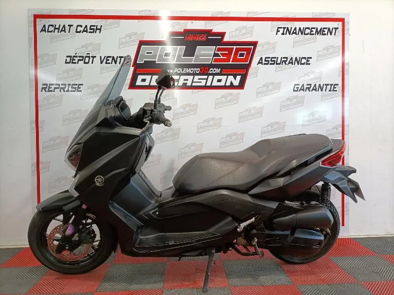 XMAX 125