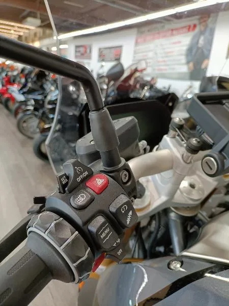 R 1250 R