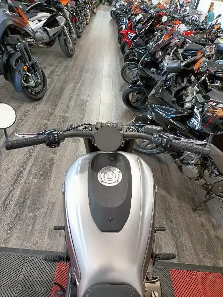 SRV 600
