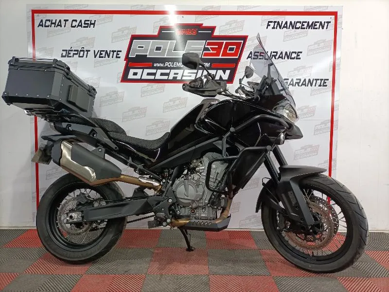 MT 800