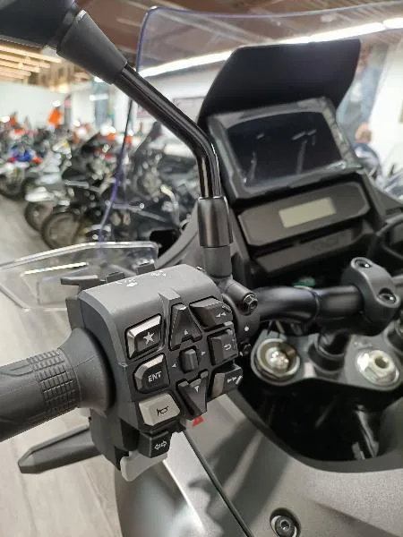 NT 1100 DCT