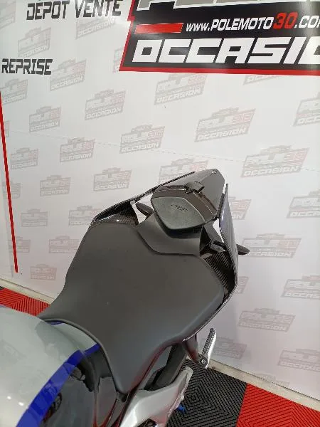 R1M