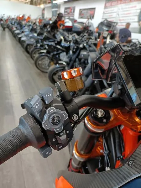 1290 SUPER DUKE R