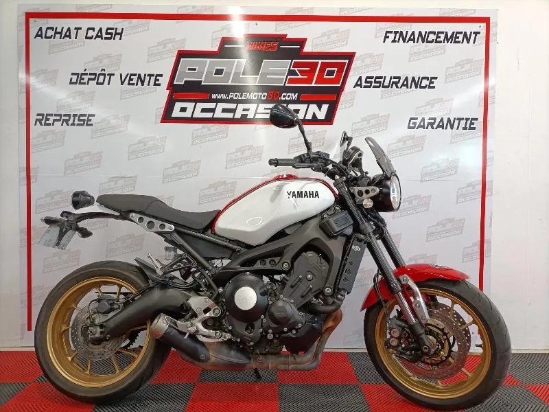 XSR 900