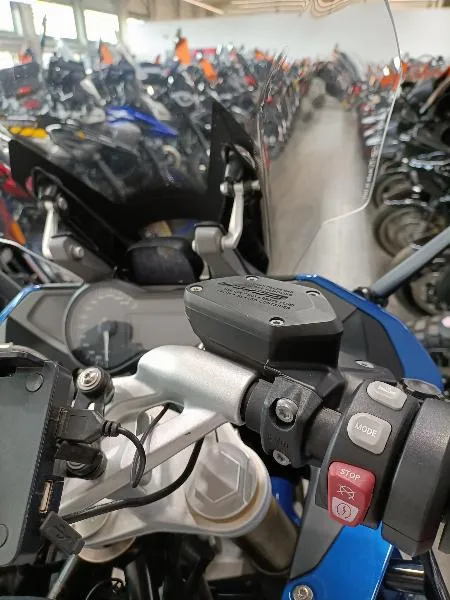 R 1200 R