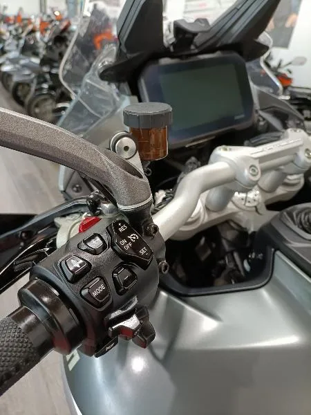 MULTISTRADA V4 S
