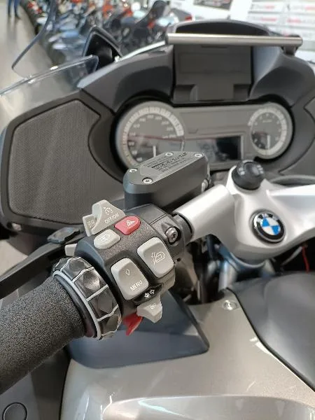 R 1200 RT