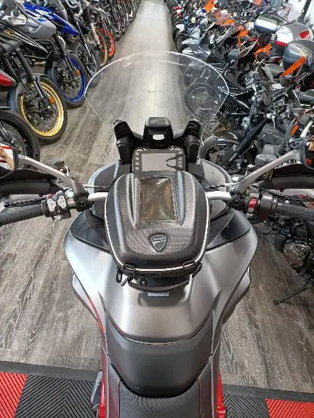 MULTISTRADA 1260 S TOURING