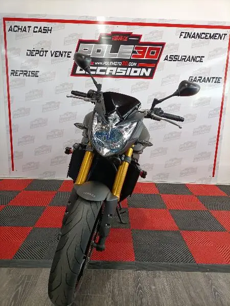 FZ8