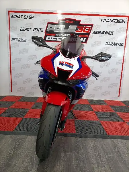 CBR 1000 RR FIREBLADE  HRC