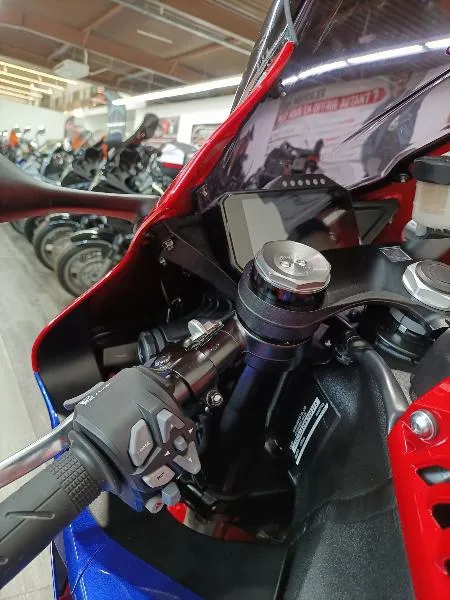CBR 1000 RR FIREBLADE  HRC