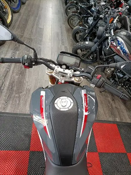 G 310 R
