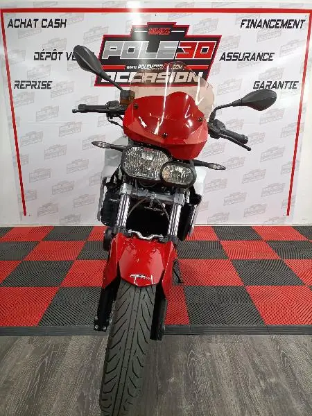 F 800 R