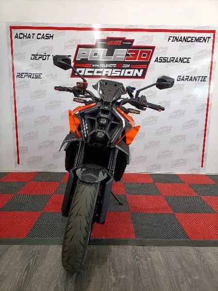 990 DUKE
