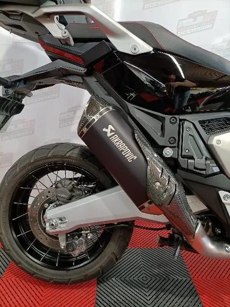 XADV 750 DCT