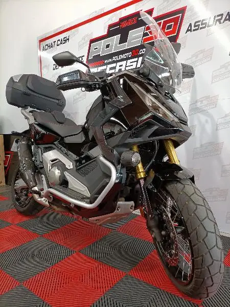 XADV 750 DCT