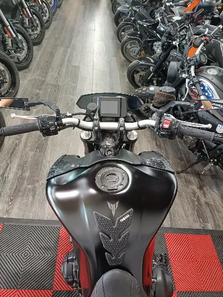 MT09