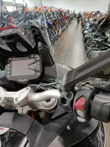 MULTISTRADA 1200 S TOURING