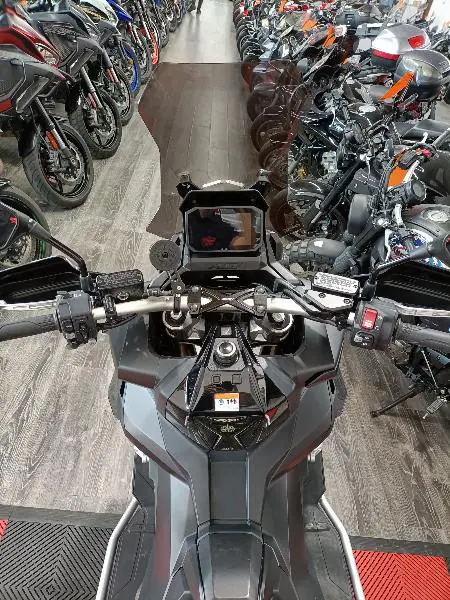 XADV 750 DCT