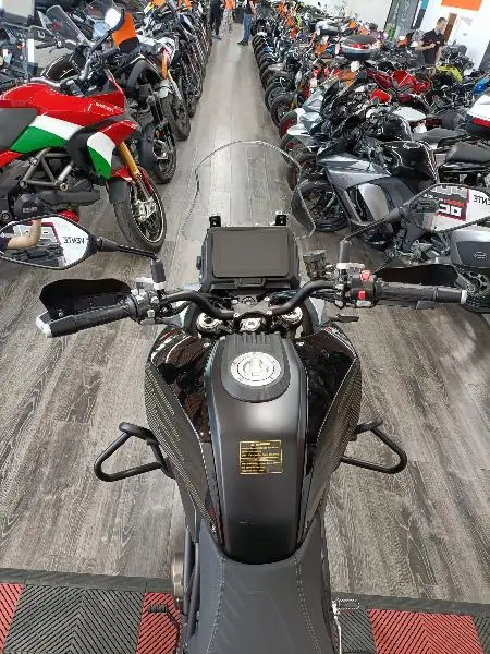 SRT 700 SX