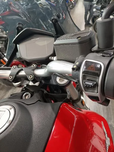 V85 TT 850