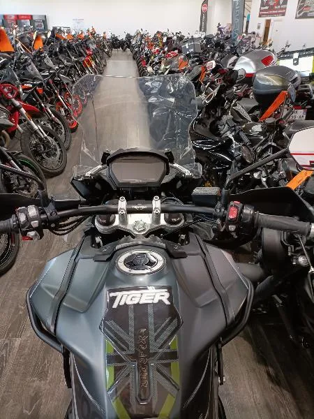 TIGER 1200 EXPLORER XCA 