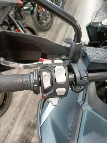 TIGER 1200 EXPLORER XCA 