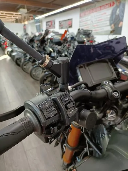MT09 SP
