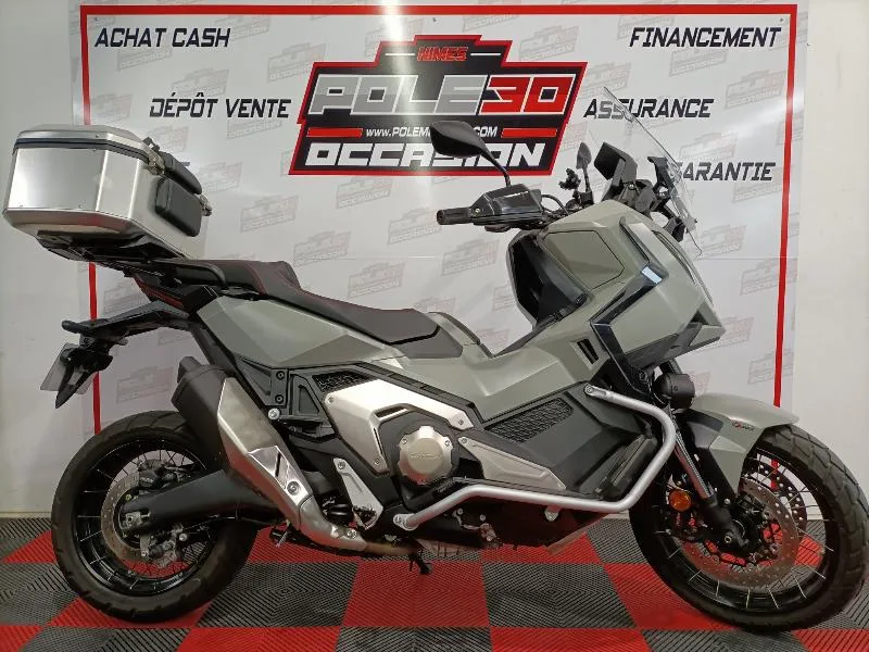 XADV 750