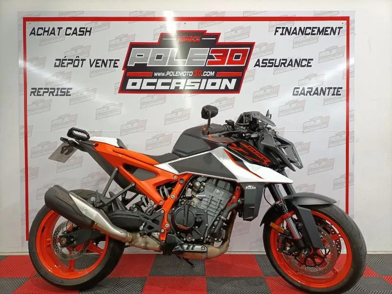 990 DUKE
