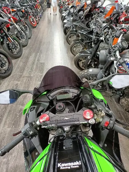 ZX10R