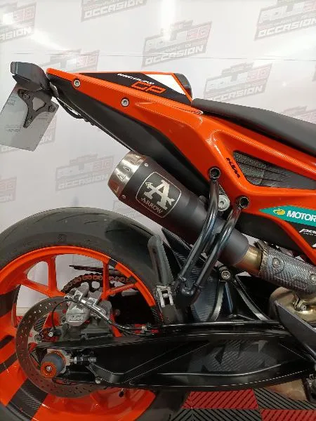 890 DUKE GP