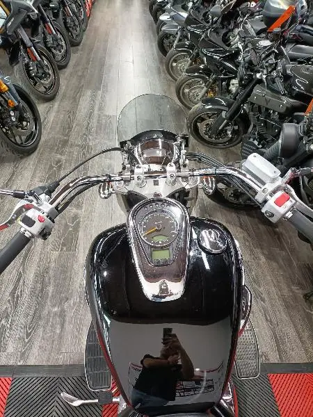 INTRUDER 800