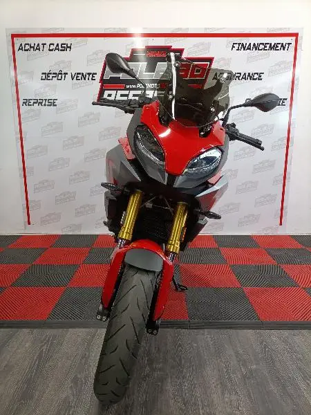 F 900 XR